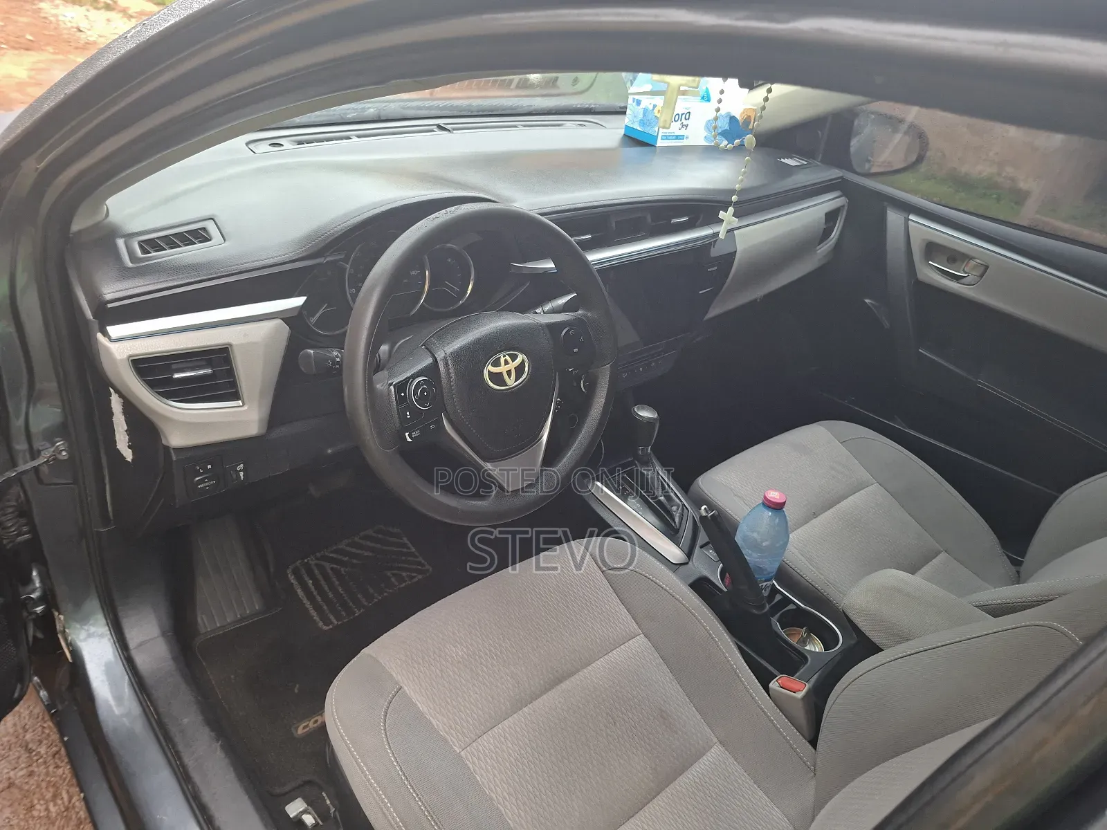 Toyota Corolla LE Eco Plus 4dr Sedan (1.8L 4cyl CVT) 2014 Gray