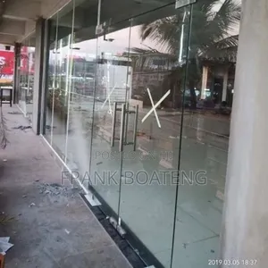 Double Glazz Doorr Installation