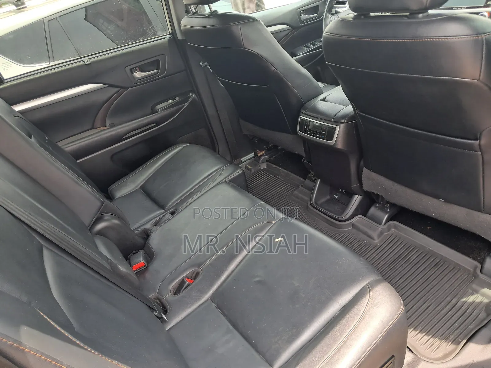 Toyota Highlander XLE 4x4 V6 (3.5L 6cyl 8A) 2017 Black