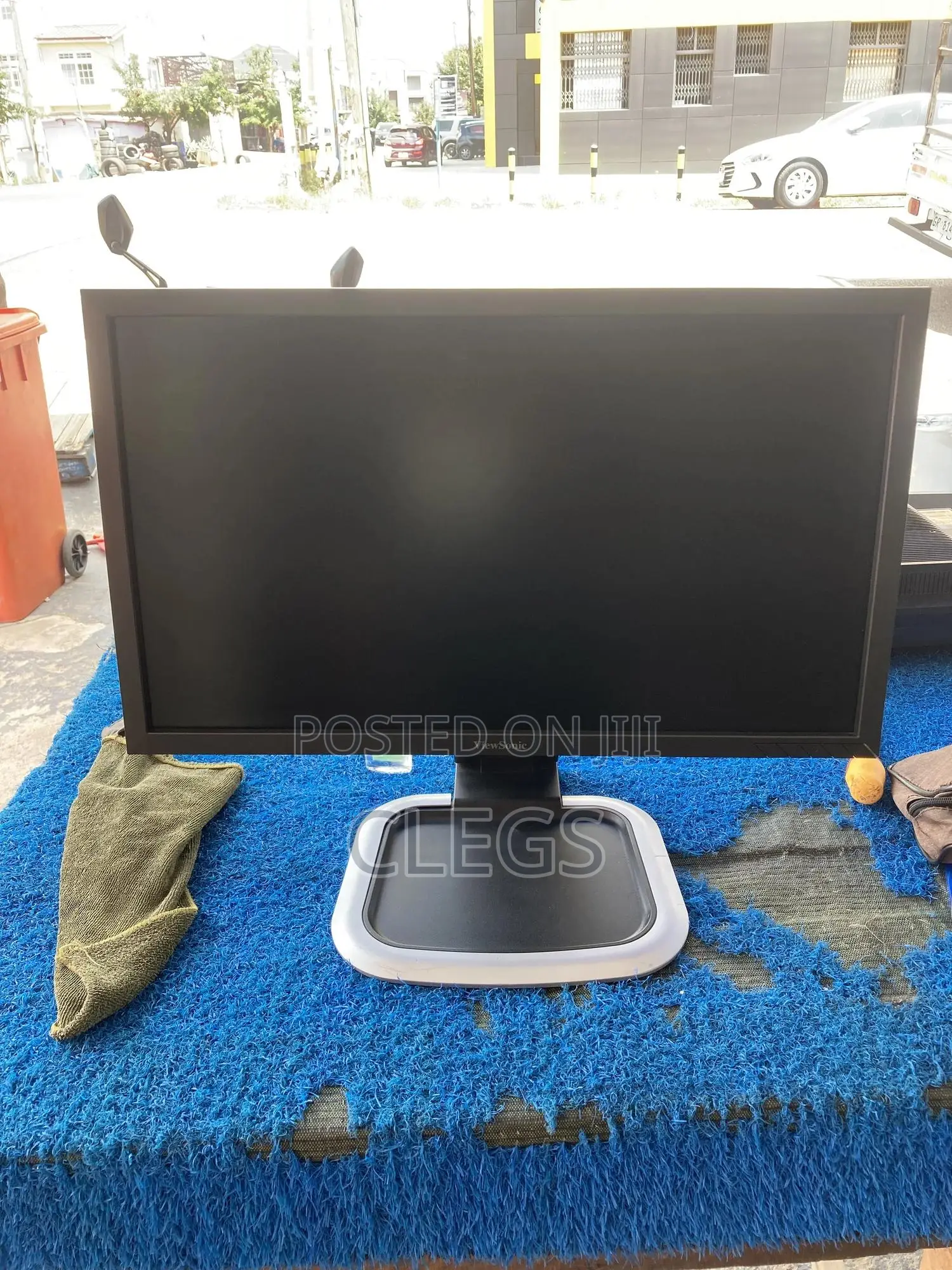 Monitors Available For Sale