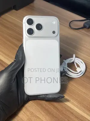 Apple iPhone 17 Pro Max 256 GB Silver