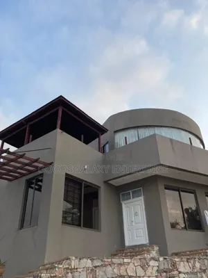 6bdrm Mansion in Accra Metropolitan for sale
