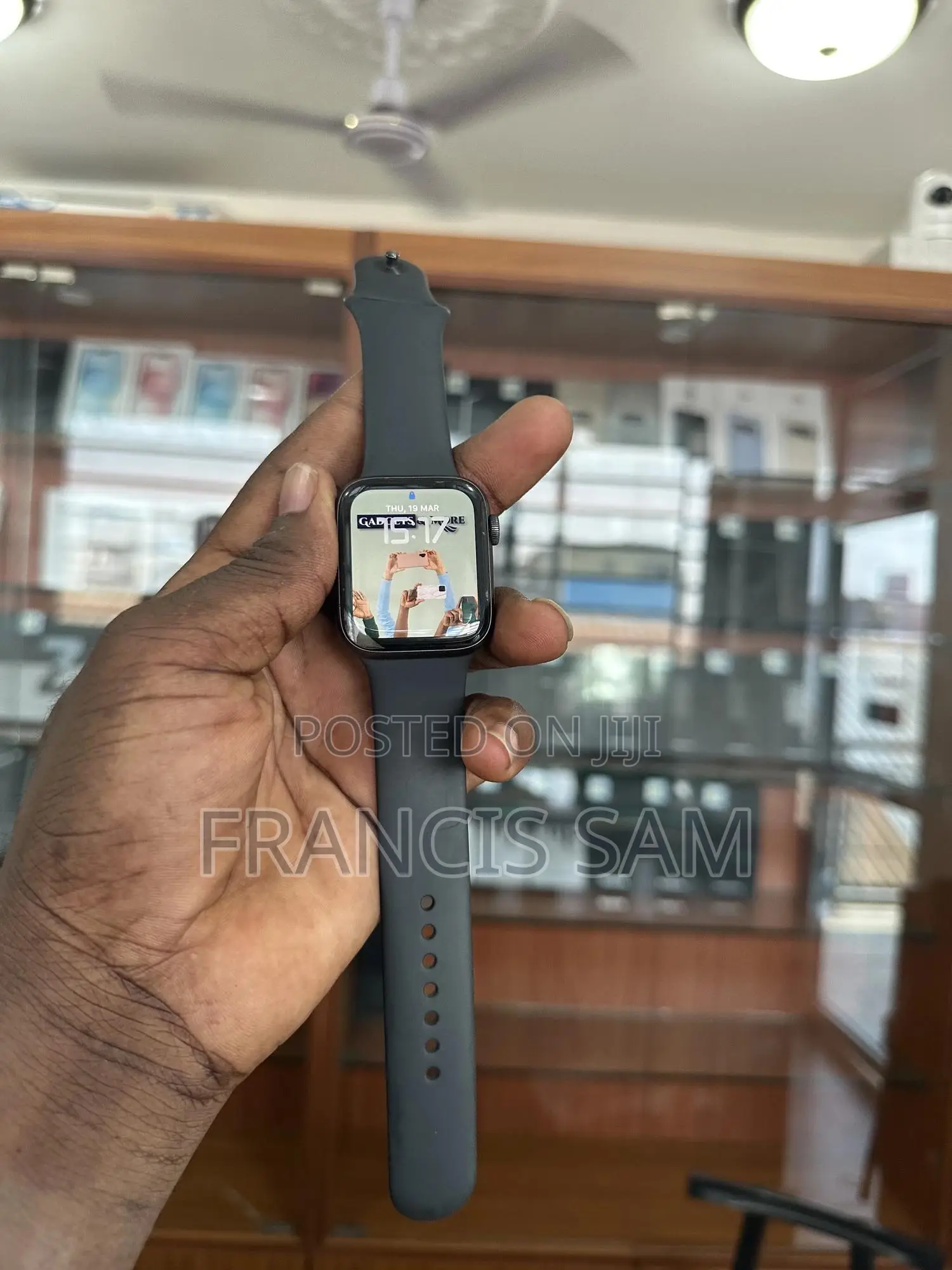 Apple Series 6 Smart Watch 44mm