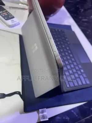 Laptop Microsoft Surface Pro 7 8GB Intel Core i5 SSD 256GB