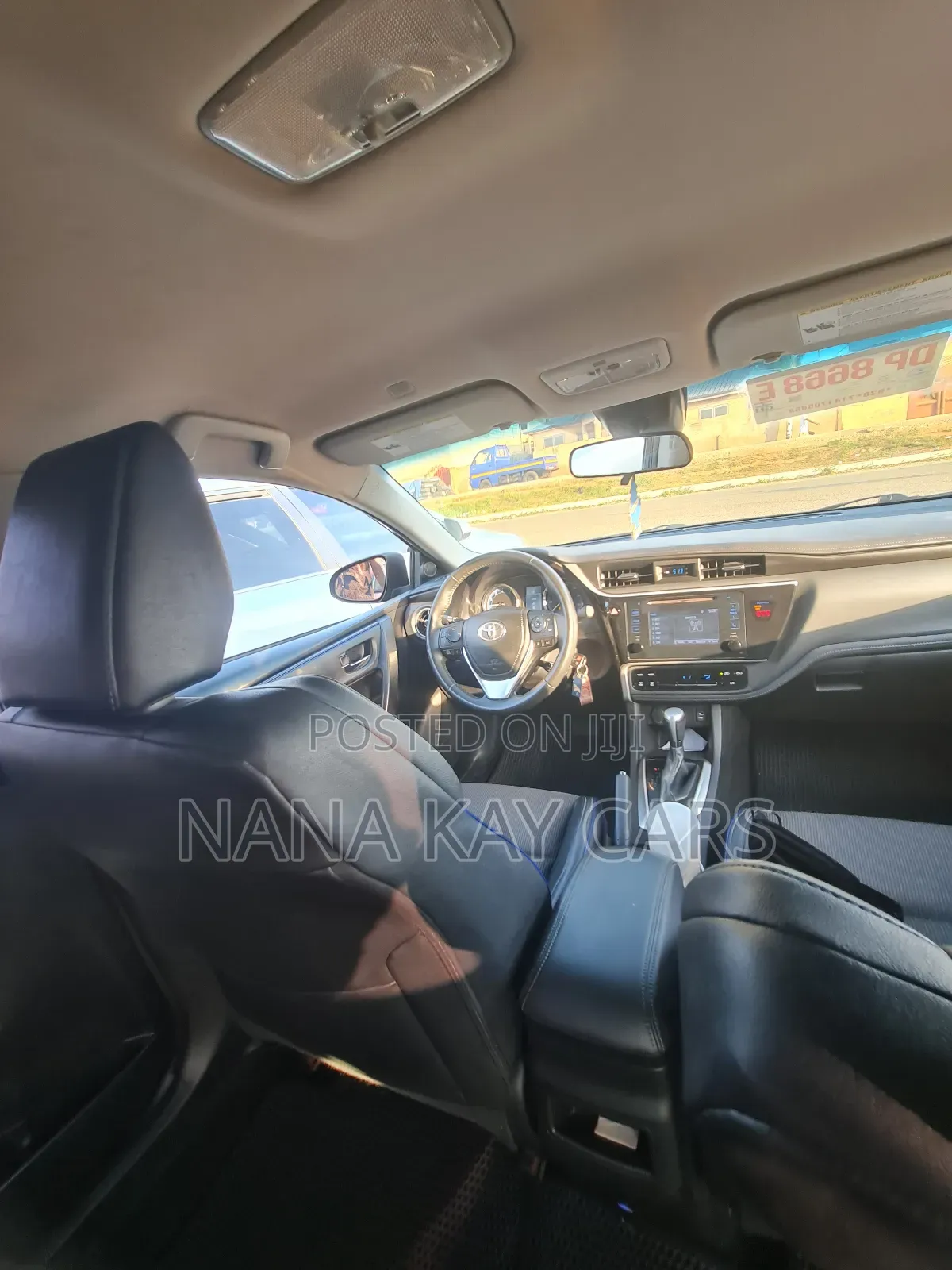 Toyota Corolla SE (1.8L 4cyl 2A) 2019 Black