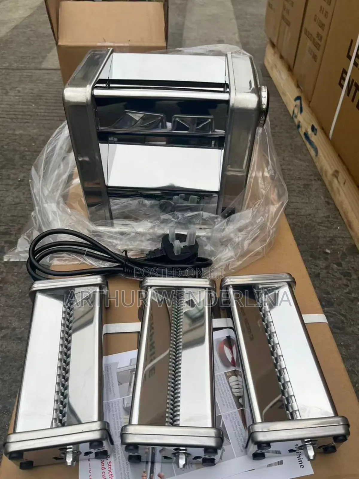 Electric Pasta Machine