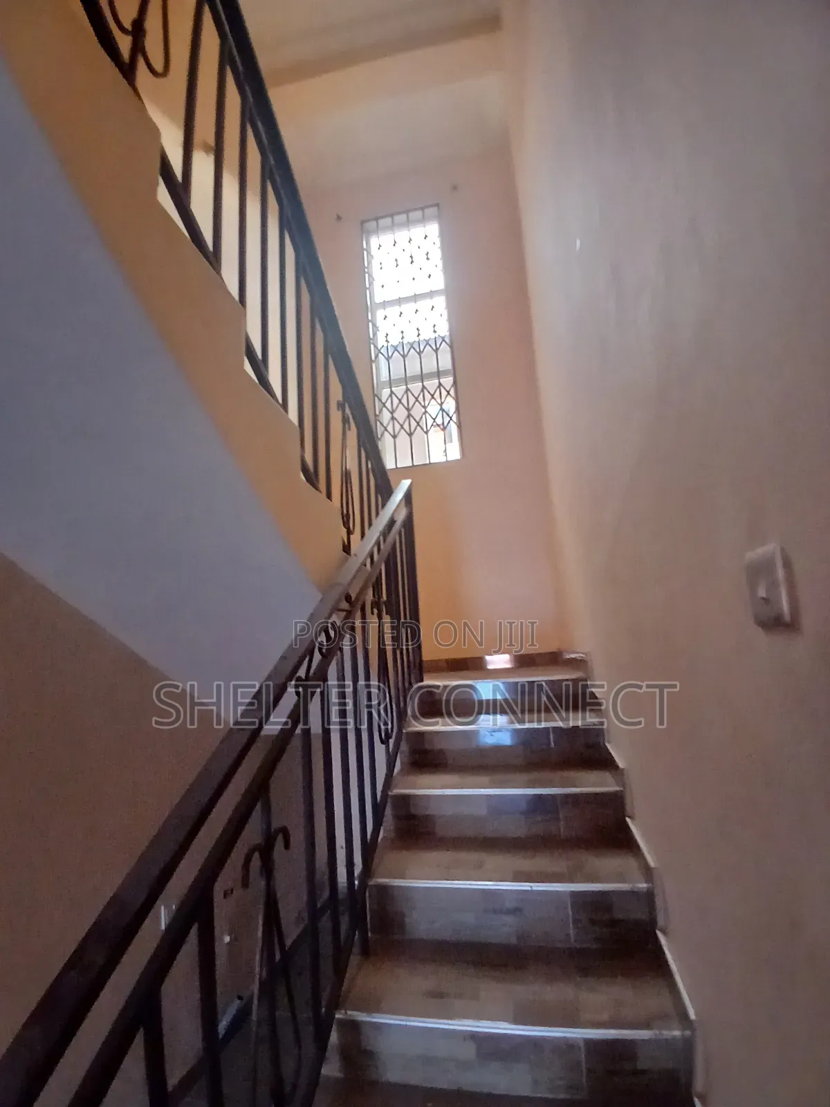 3bdrm Duplex in Abokobi, Pentecost for rent