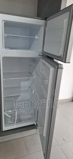 Top Freezer Mounted Fridge Freezer Grey Colour 4 Stars 204l