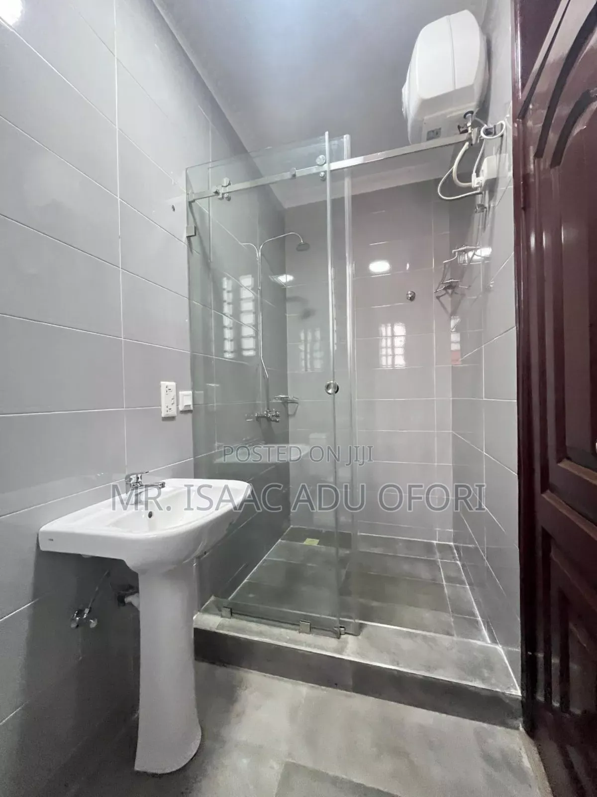 2bdrm Apartment in Adu Ventures, Agape for rent