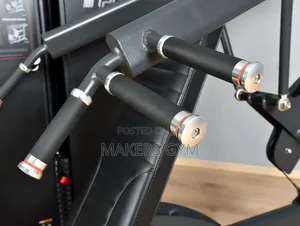 Chest and Shoulder Press Machine (Commercial)