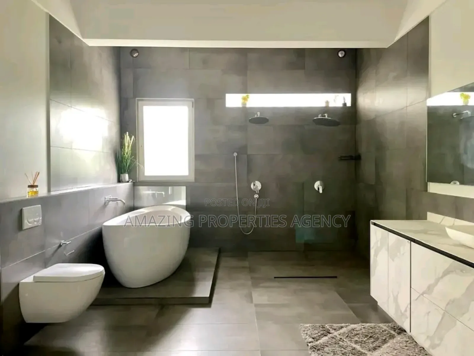 5bdrm House in Airport Hills for sale