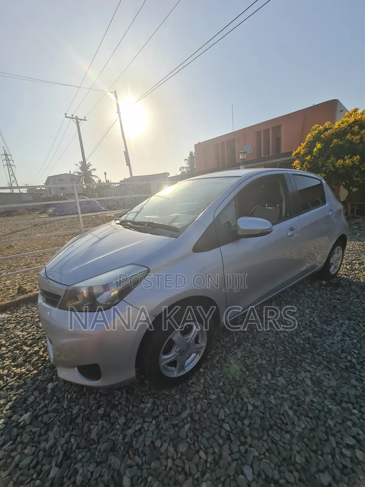 Toyota Vitz 1.3 AWD 5dr 2013 Silver