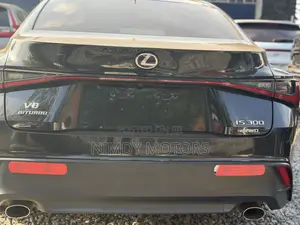 Lexus IS 300 AWD 2023 Black