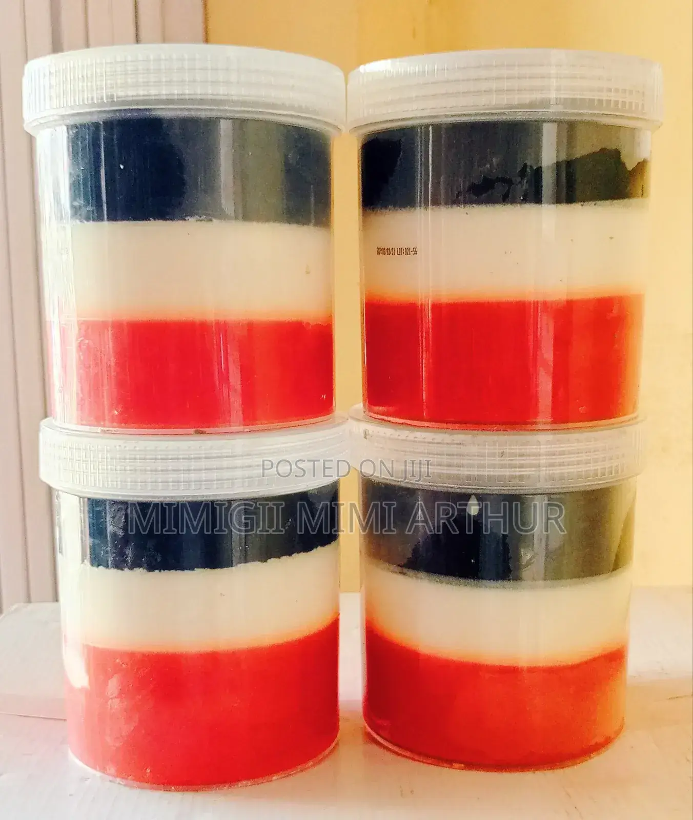 Three Colors Soap for Exfoliating, Treatment and Brightening