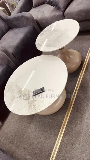 2 Pieces Center Table