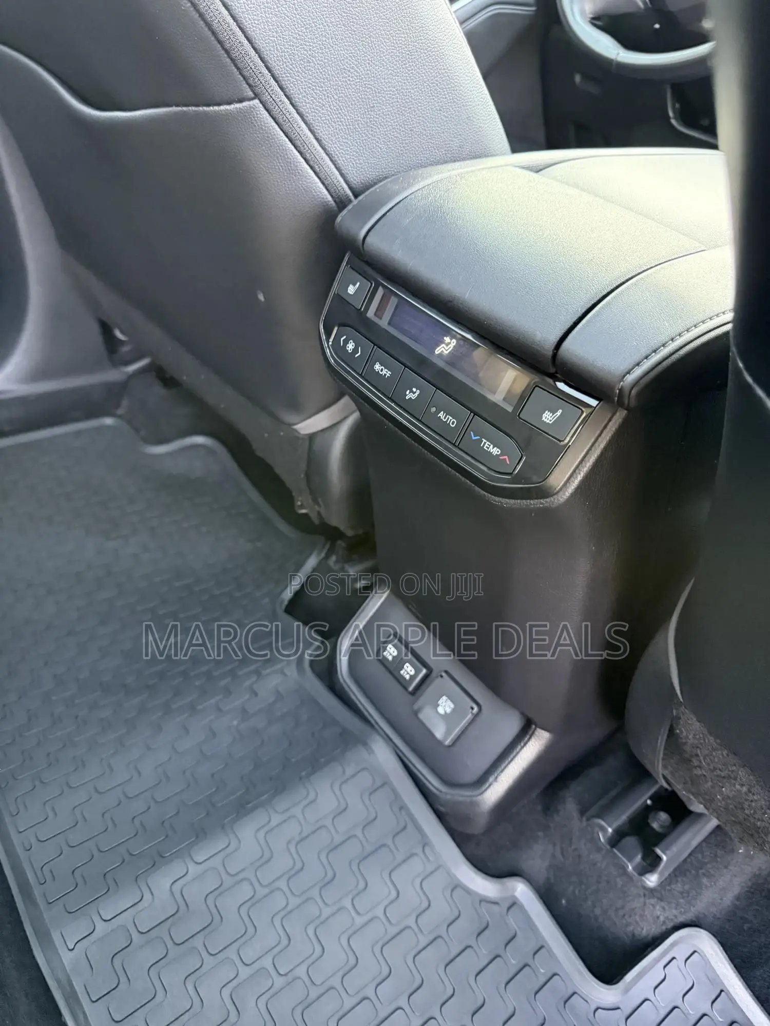 Toyota Highlander Platinum AWD 2020 Gray