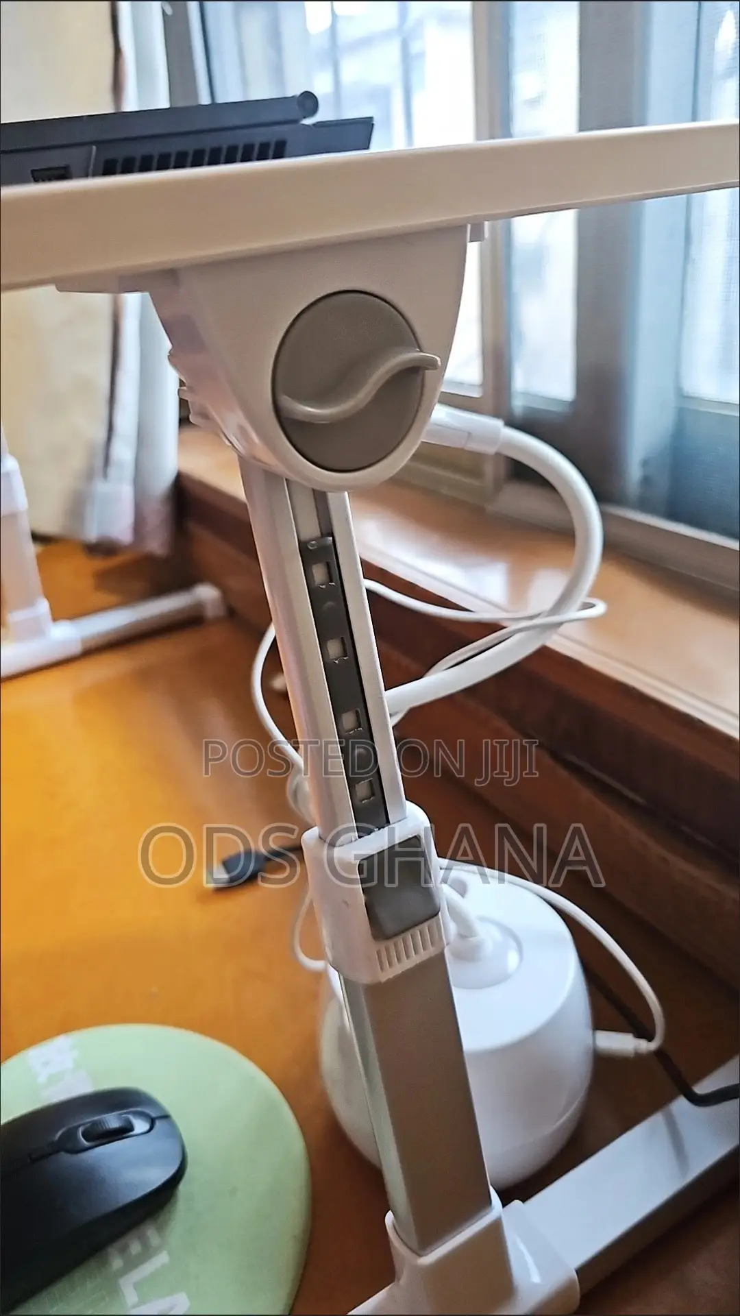 Foldable Laptop Desk for Bed Adjustable Table Breakfast Tray Desk