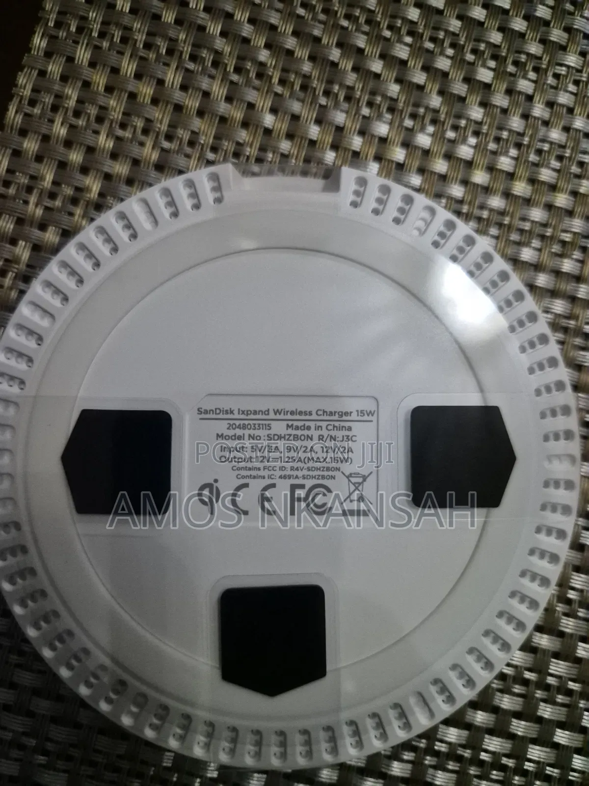 Sandisk Ixpand Wireless Charger 15w