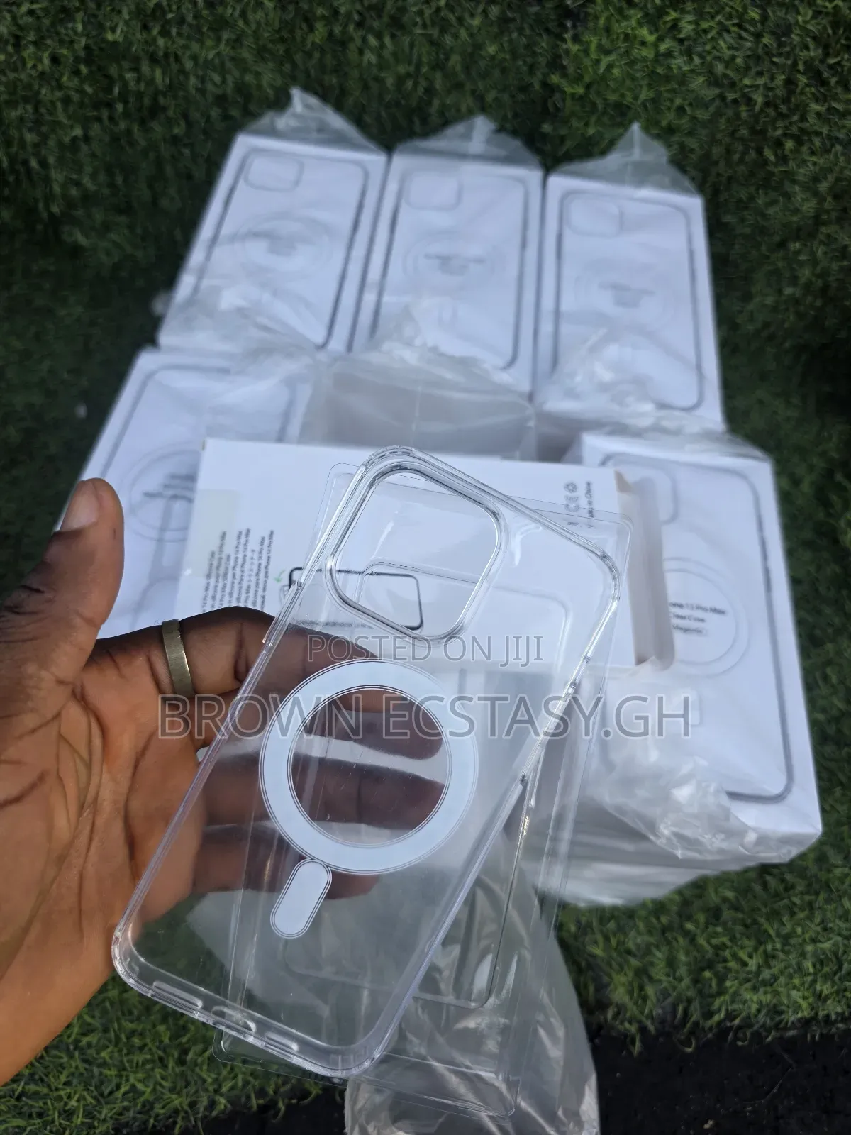 iPhone 12/12pro/12pro Max/13pro/13 Pro Max Transparent Magsafe Case