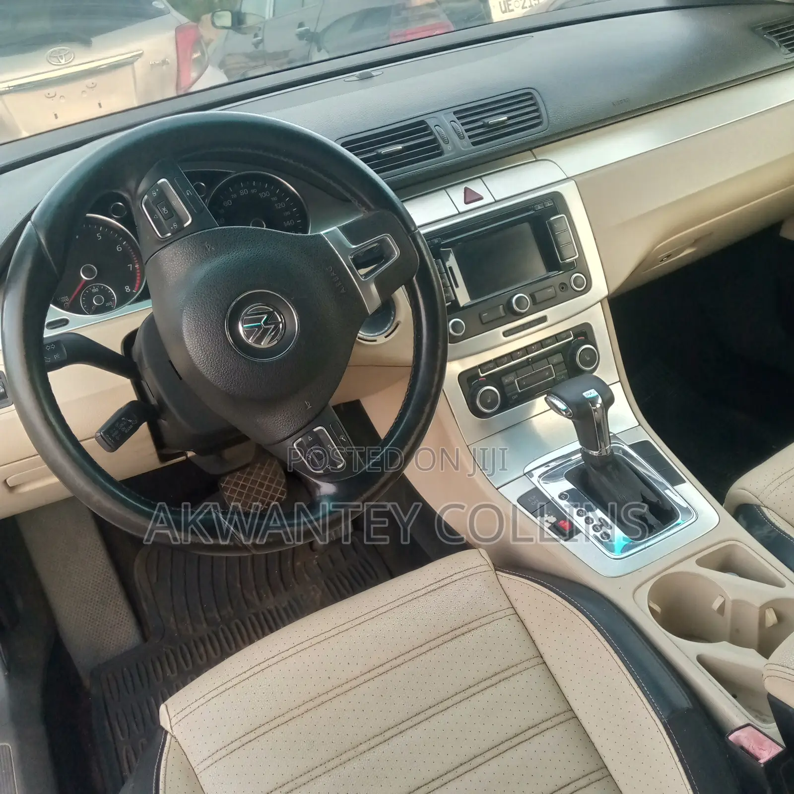 Volkswagen Passat 2012 White