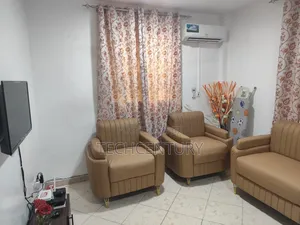 Tabuah House Airbnb/Short Stay Apartment Behind the Jubilee House