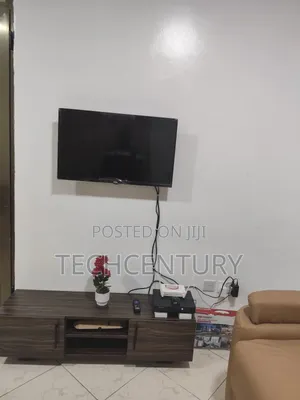 Tabuah House Airbnb/Short Stay Apartment Behind the Jubilee House