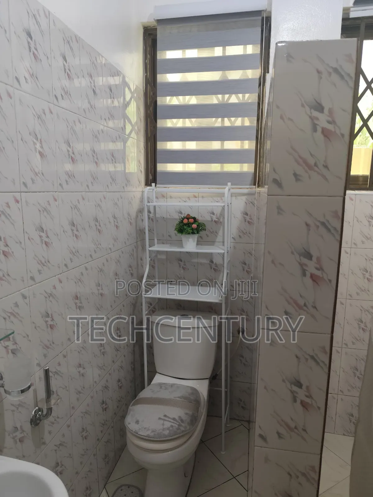 Tabuah House Airbnb/Short Stay Apartment Behind the Jubilee House