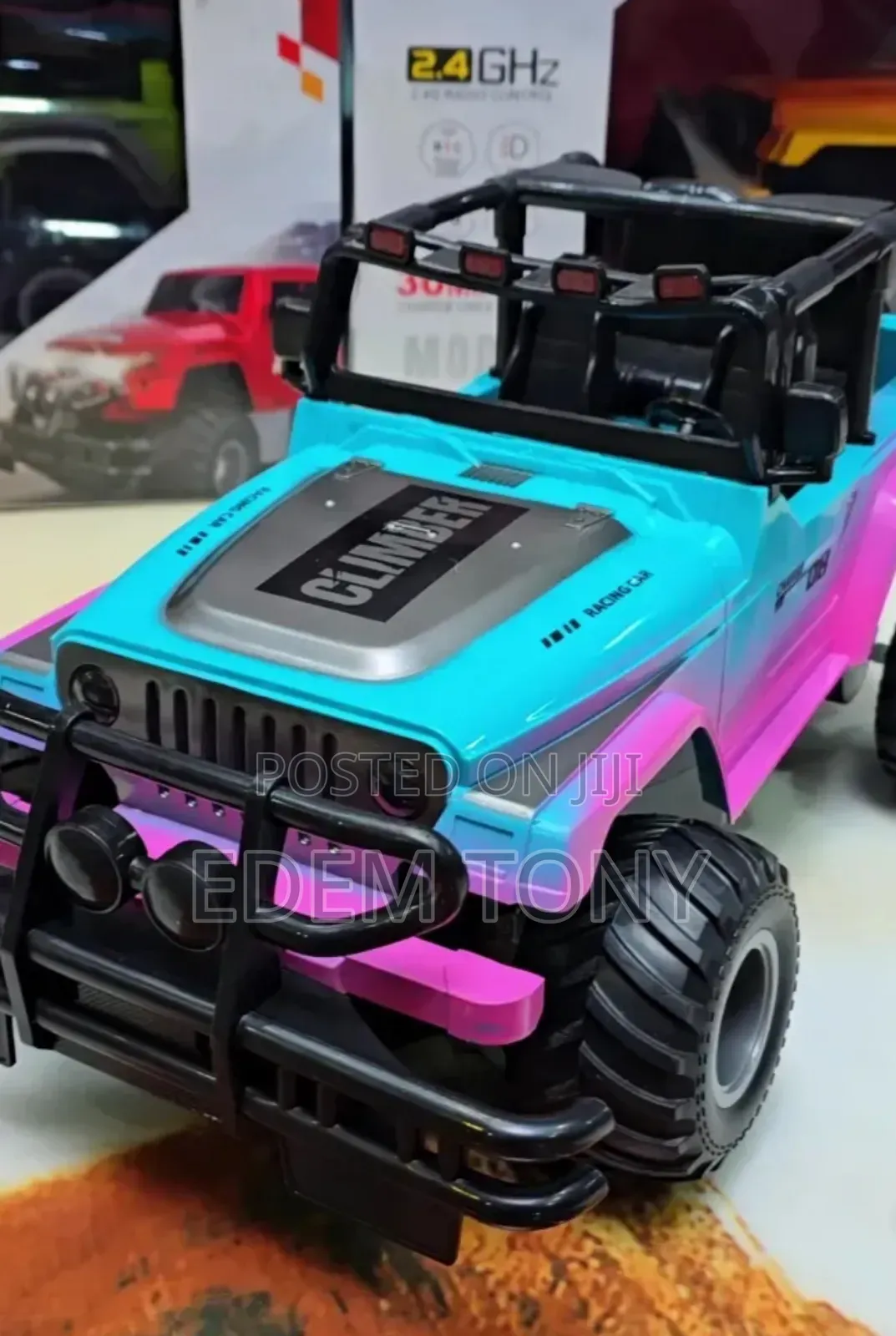 1:8 Scale Simulation Remote Control Monster Truck Racing Car