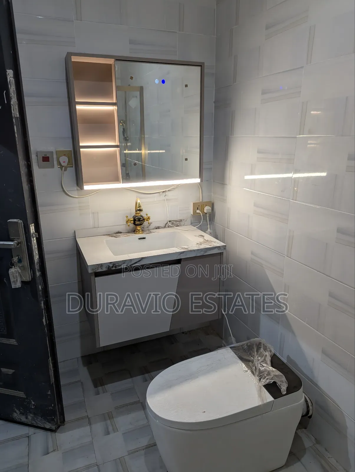 4bdrm House in Kwadaso Hilltop, Kumasi Metropolitan for sale