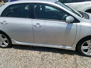 Toyota Corolla 2013 Silver