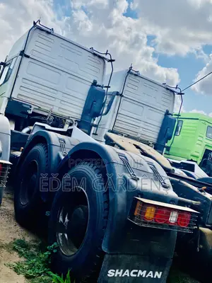 Brand New Shacman X3000 Trailer Head White