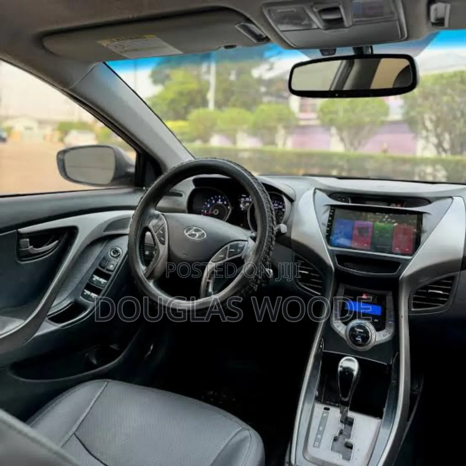 Hyundai Elantra Limited Sedan FWD (1.8L 4cyl 6A) 2013 Silver