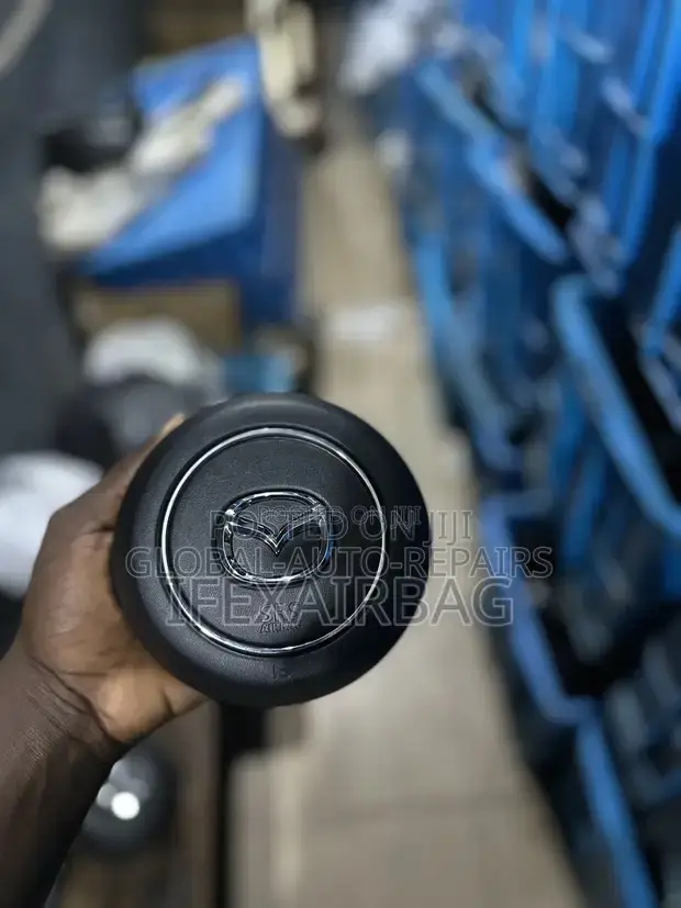 Cx50 Cx90 Steering Airbag Available