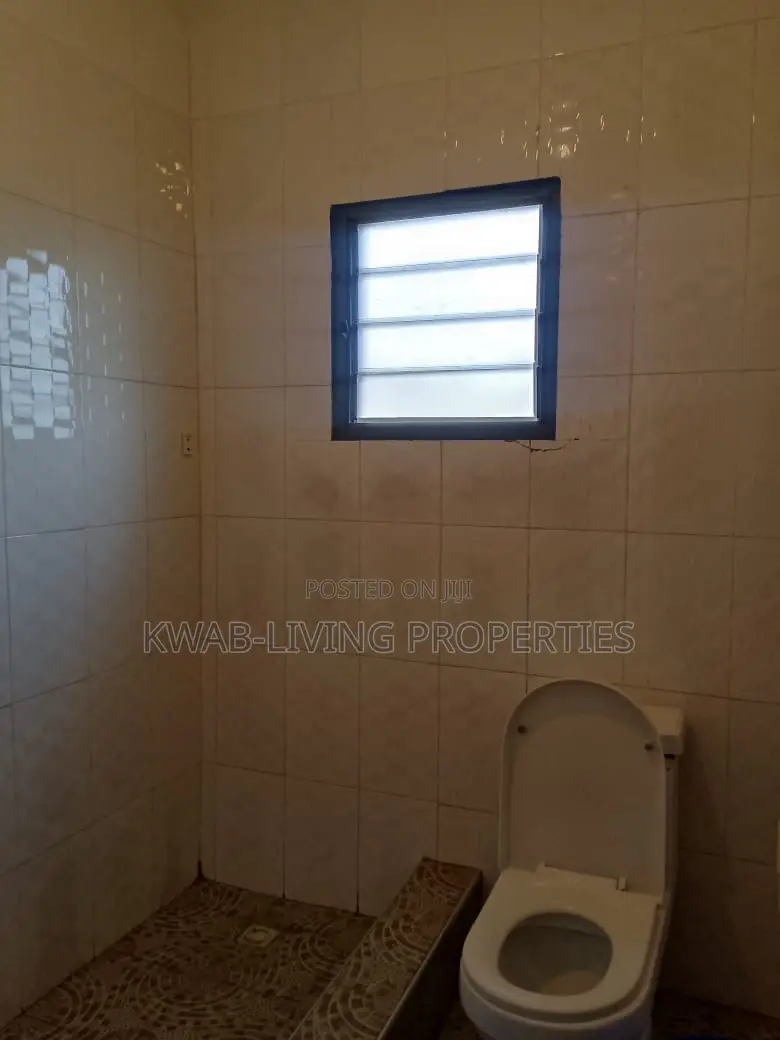 2bdrm Apartment in Housing Down for rent