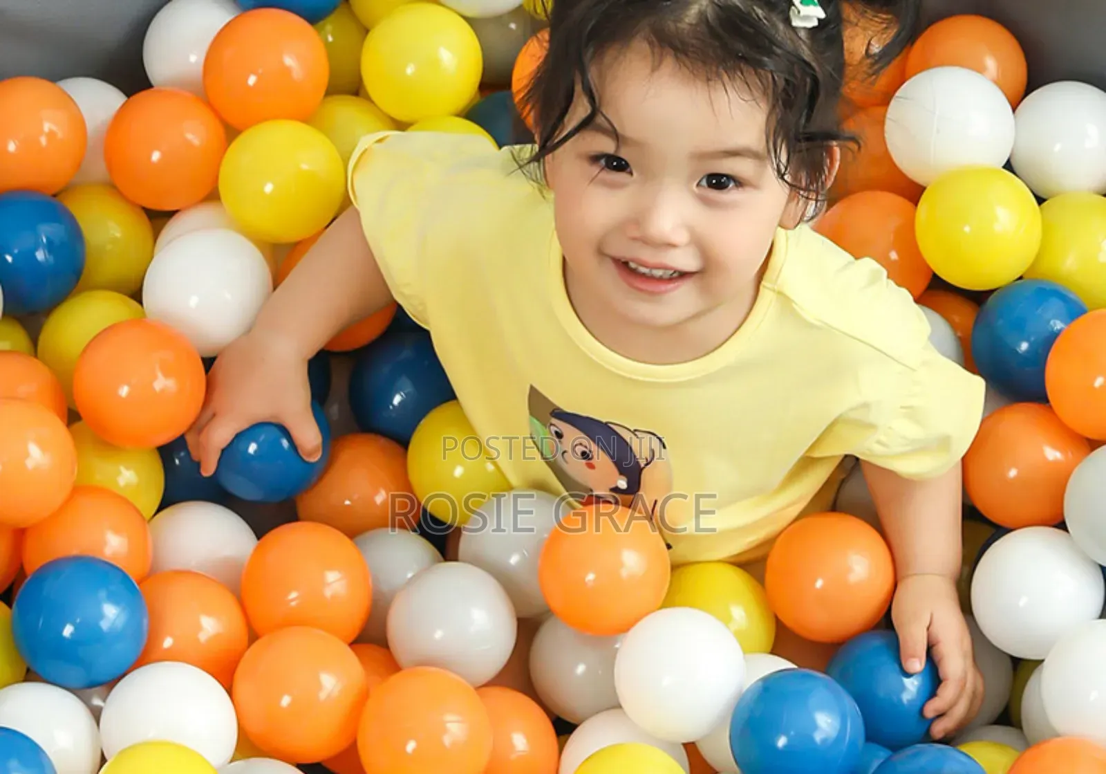 50pcs Colourful Play Pit Balls.