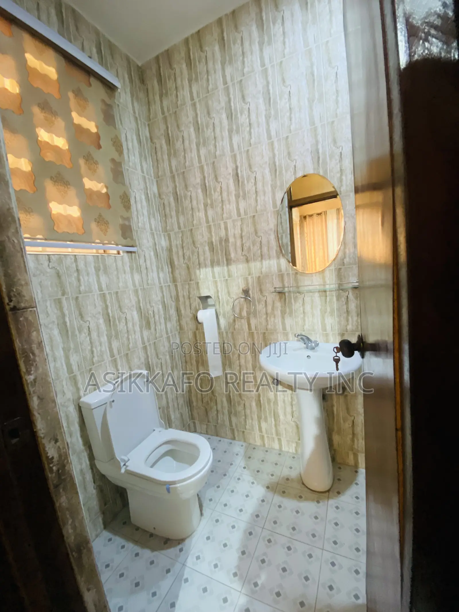 4bdrm House in Batsonaa, Spintex for rent