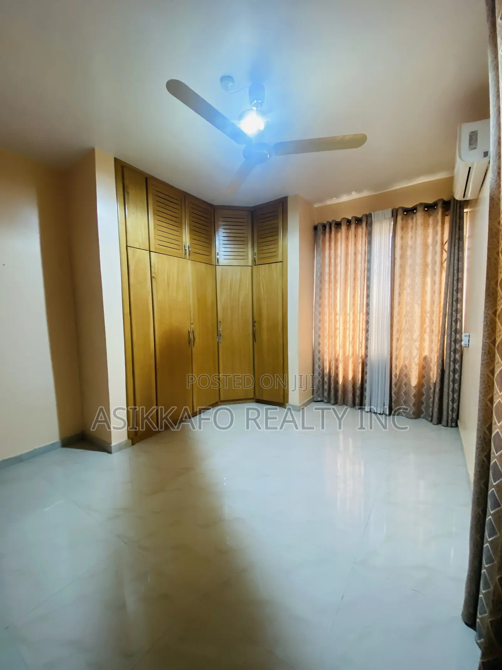 4bdrm House in Batsonaa, Spintex for rent