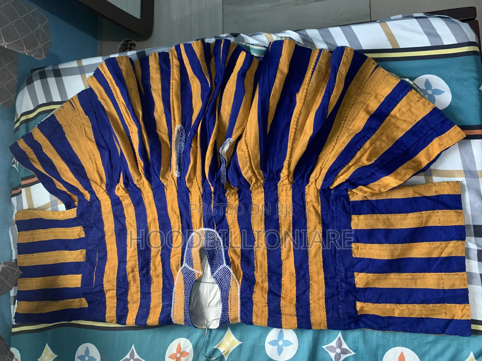 Smock Fugu or Batakari