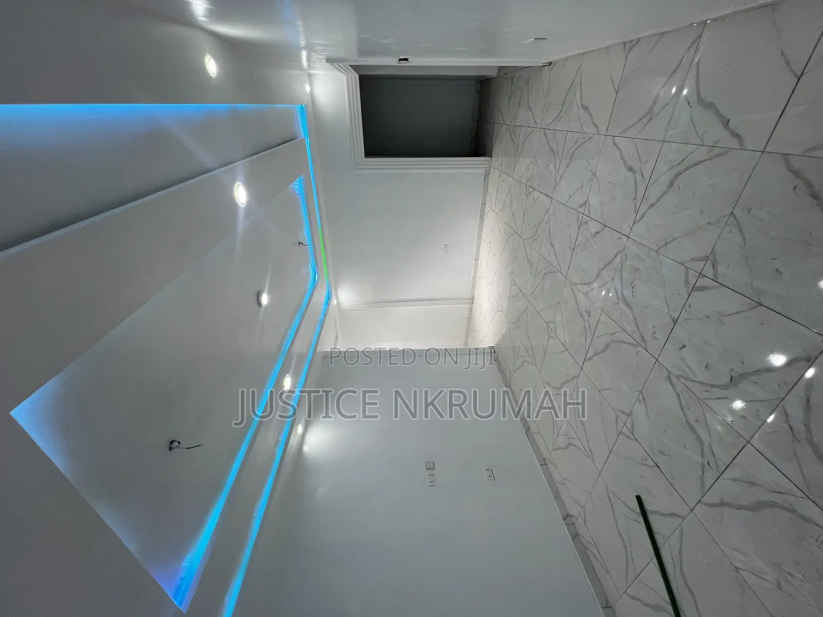 2bdrm Apartment in Mr Justice Estate, Old Barrier for rent
