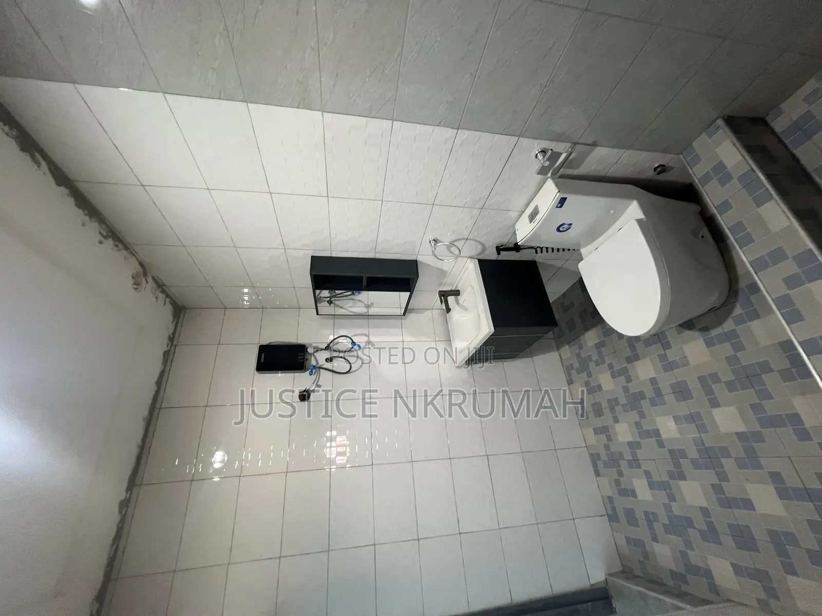 2bdrm Apartment in Mr Justice Estate, Old Barrier for rent