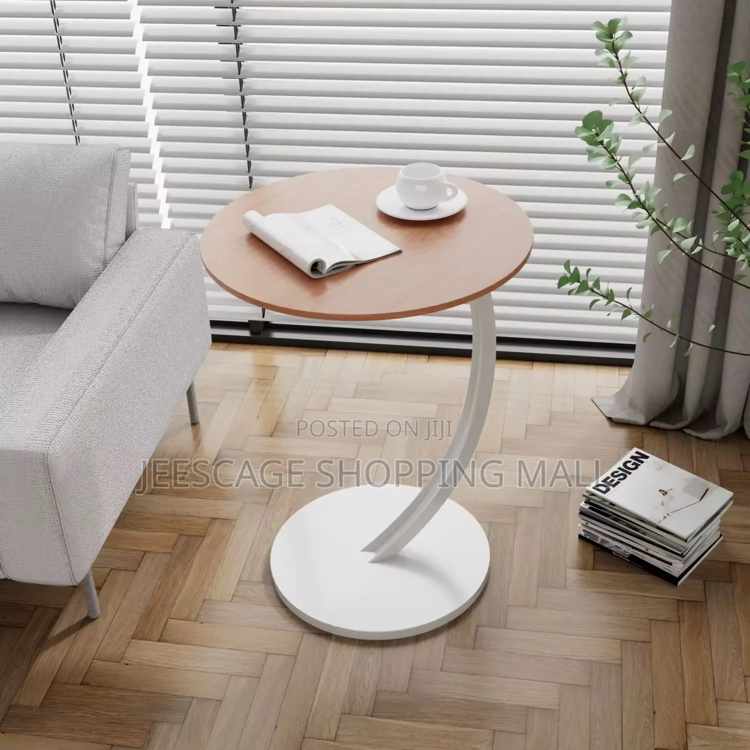 Modern C-Shaped Round Side Table With Curved Base