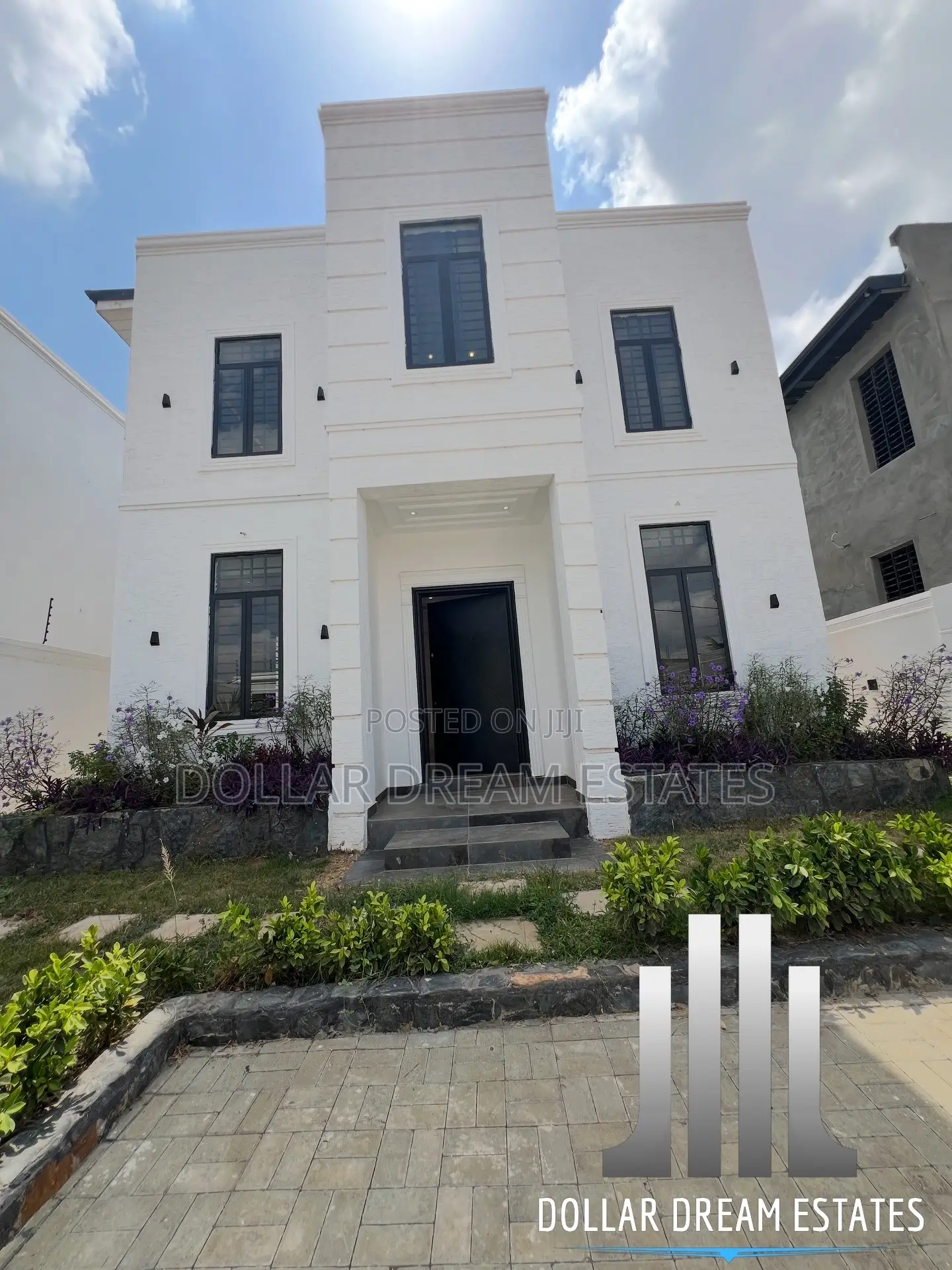 4bdrm House in East Legon for sale