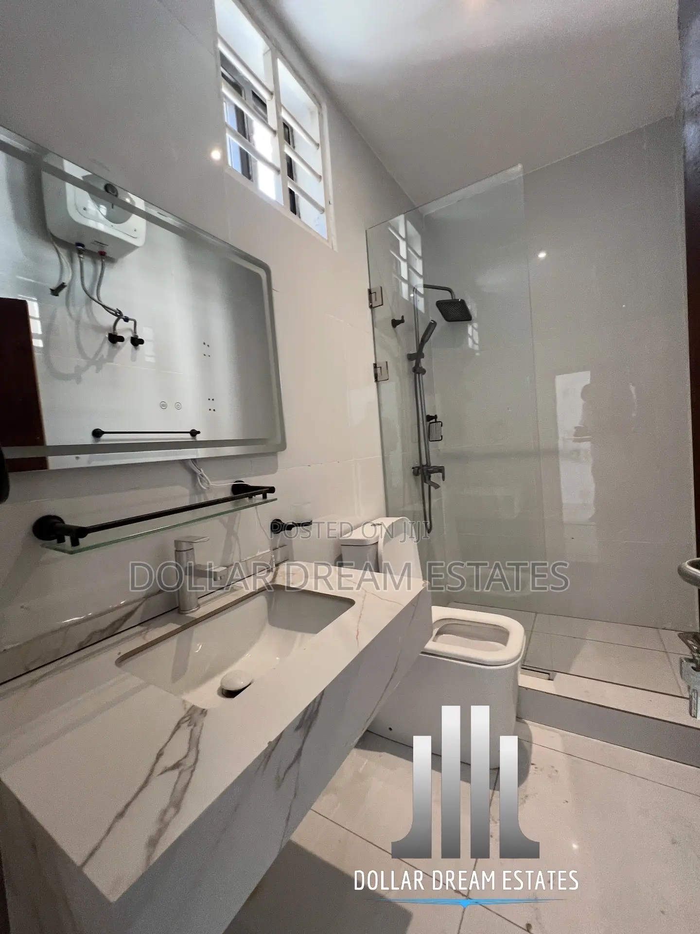 2bdrm Apartment in Adjiriganor for rent