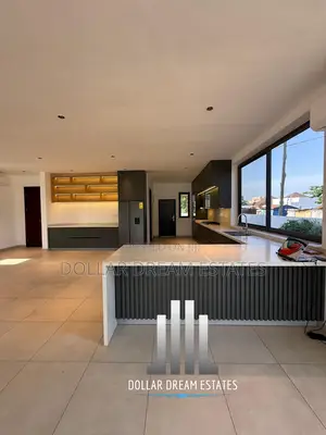 3bdrm House in Ashaley Botwe for sale