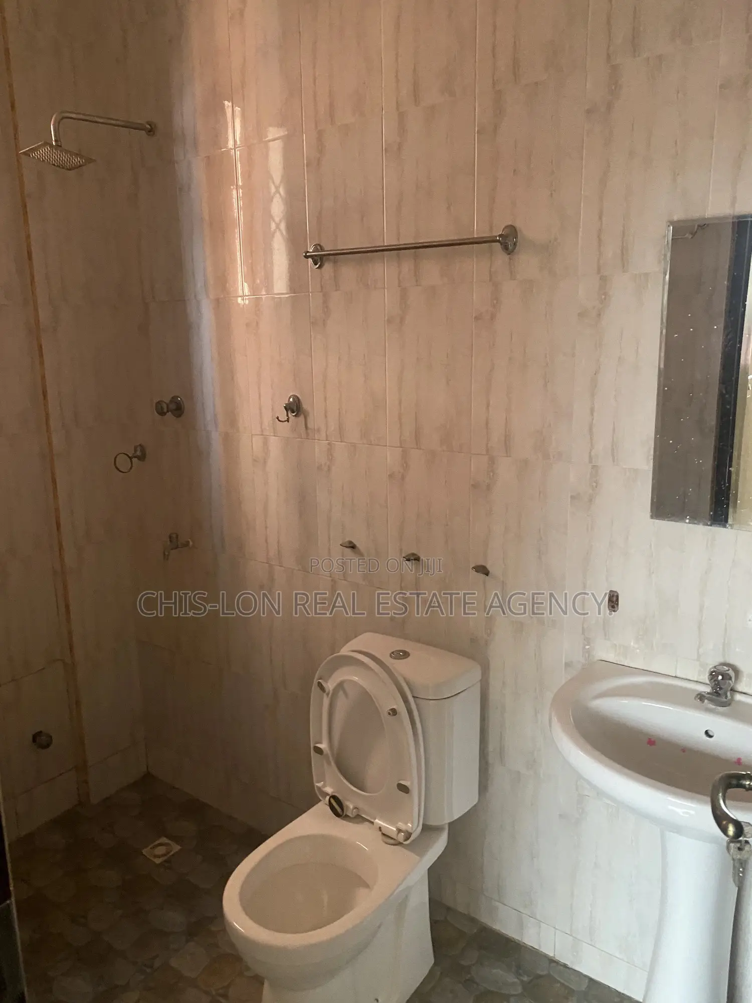 2bdrm Apartment in Kasoa Opeikuma for rent