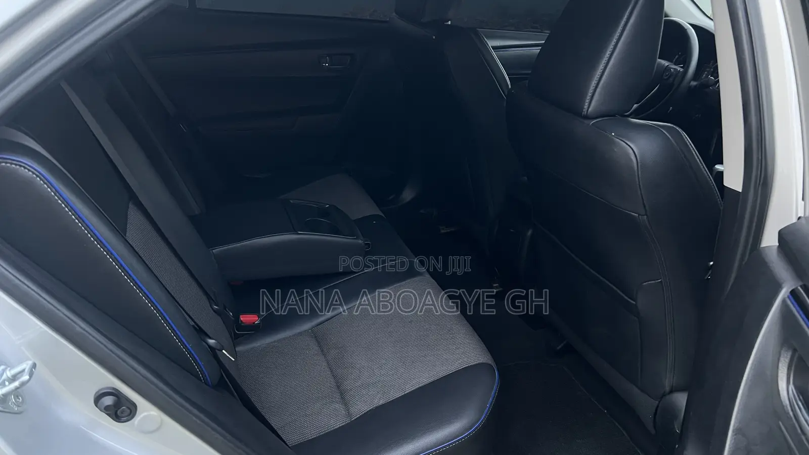 Toyota Corolla 2017 Silver