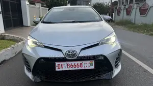 Toyota Corolla 2017 Silver