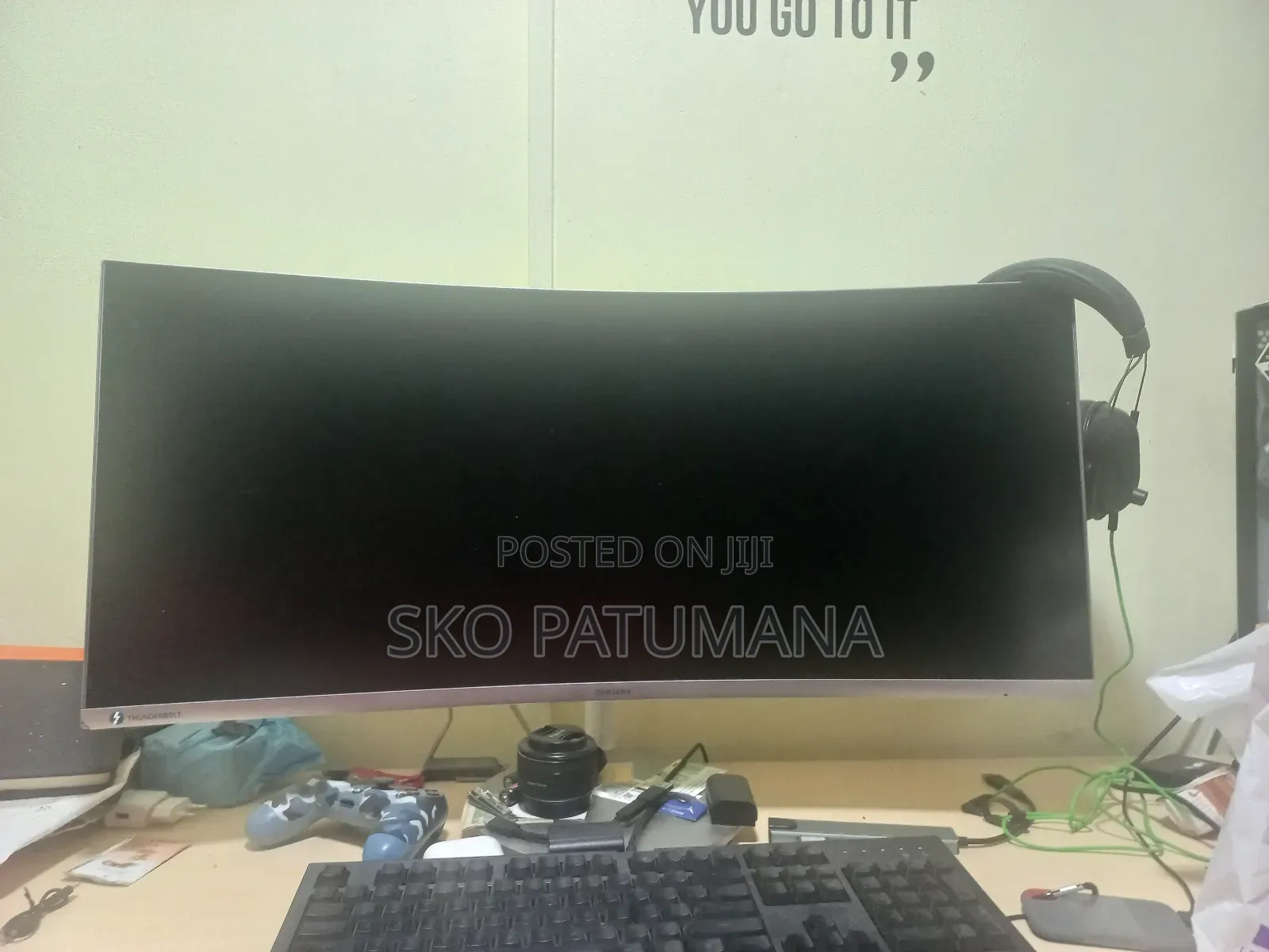 Samsung 34" Curved Monitor