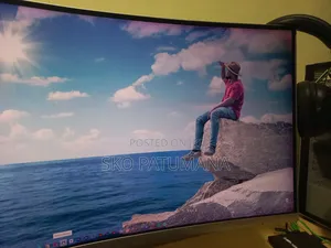 Samsung 34" Curved Monitor