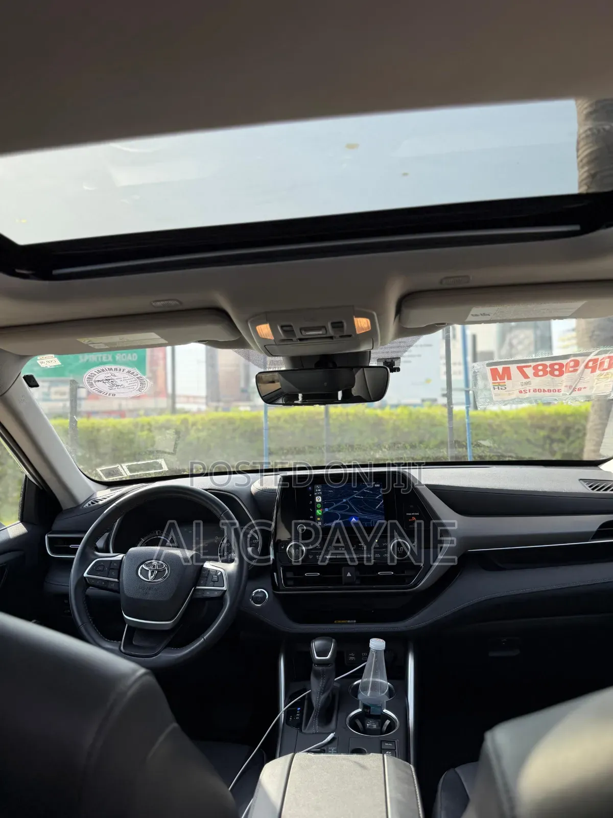 Toyota Highlander XLE AWD 2023 White
